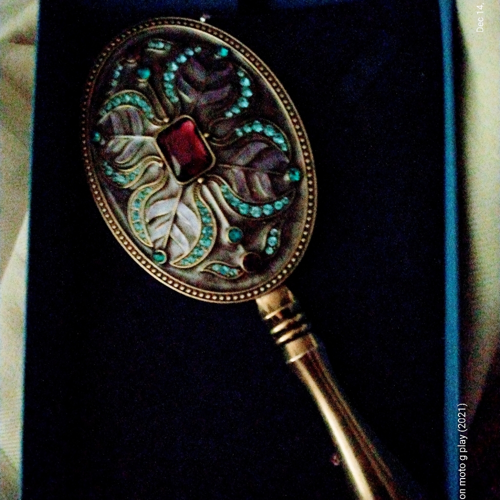 Alexander Kalifano Swarovski Crystal Mirror